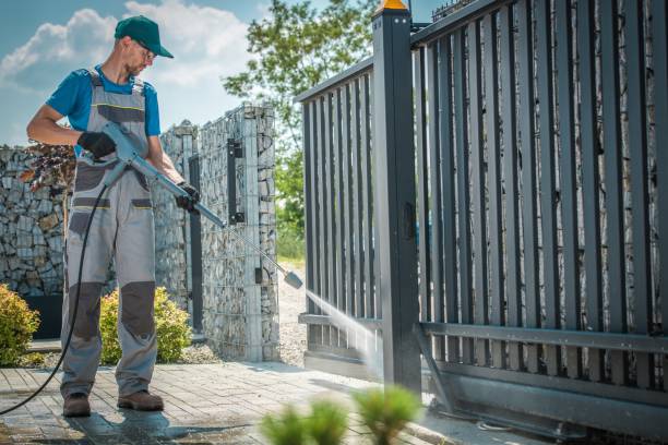Spring Cleaning in Key Vista, FL
